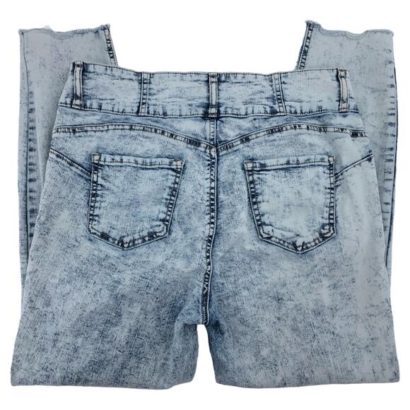 NOBO No Boundaries (17) Women's Plus Light Acid High Rise Sculpting Skinny Jeans - Picture 3 of 5